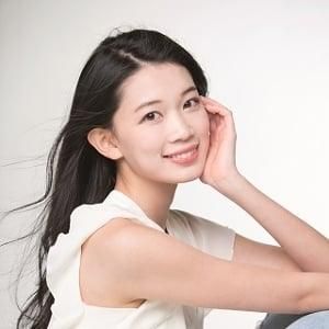 Photo of Nana Takabatake