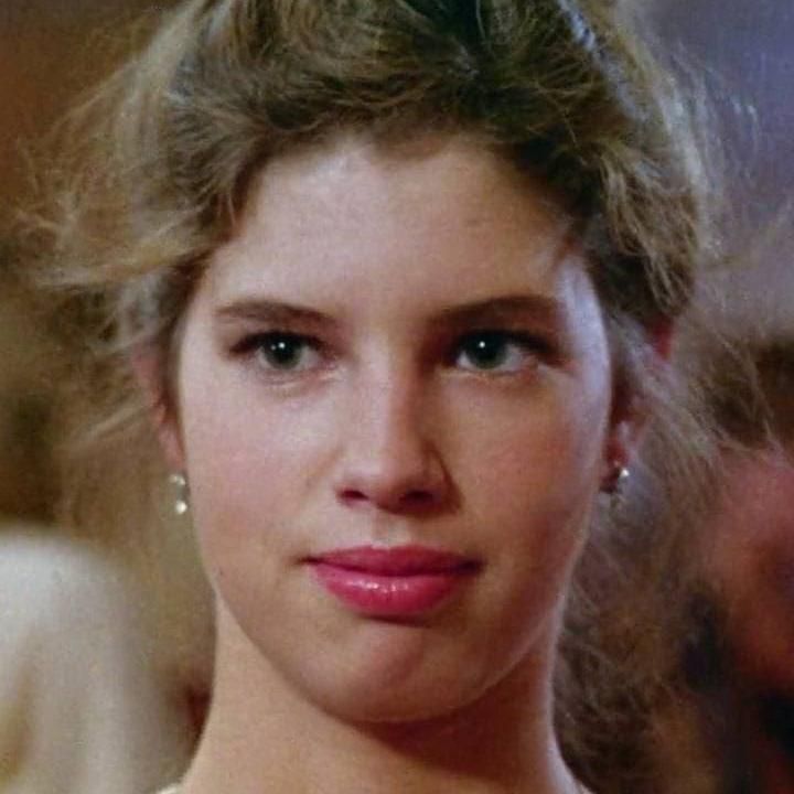 Photo of Sandra Dumas