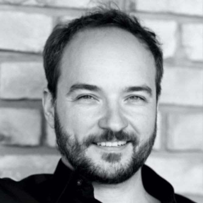 Photo of Adam Mendez