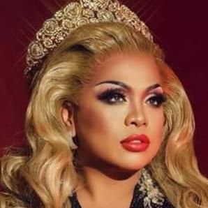 Photo of DeeDee Marié Holliday