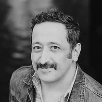 Photo of Julián Hernández