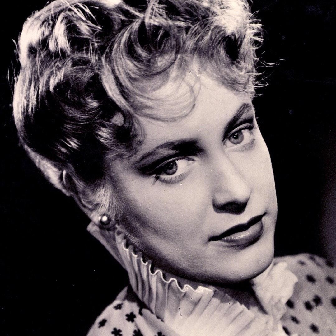 Photo of Anneliese Kaplan