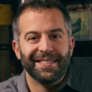 Photo of Josh Macuga