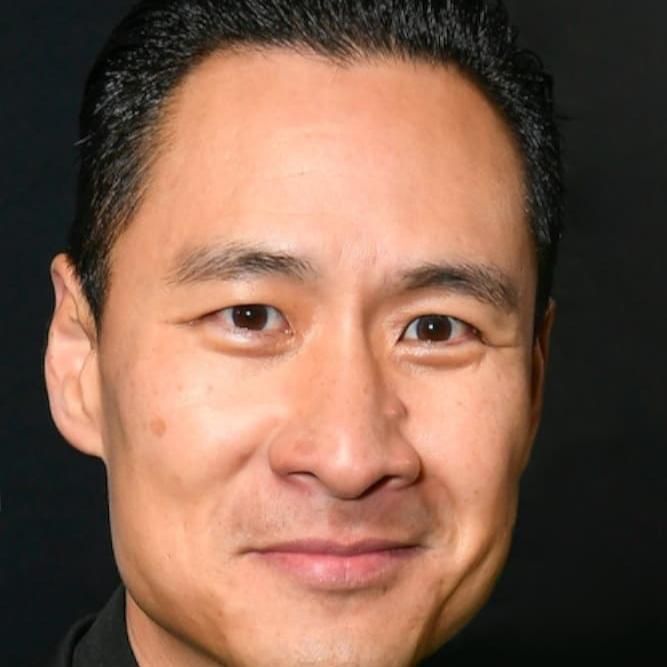 Photo of Mike Chaturantabut