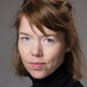 Photo of Anna Maxwell Martin