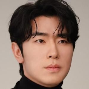 Photo of Lee Si-Eon