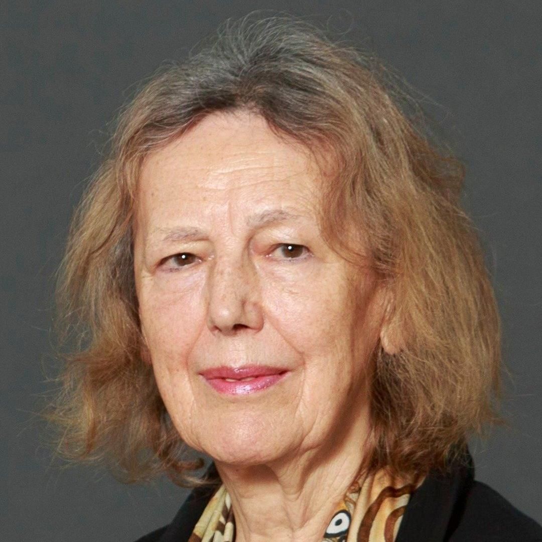 Photo of Claire Tomalin