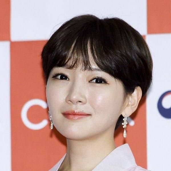 Photo of Yoon Song-ah