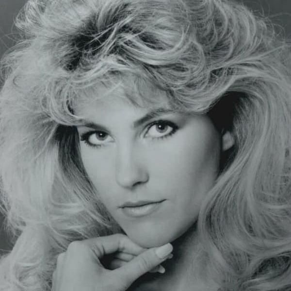 Photo of Lisa Fuller