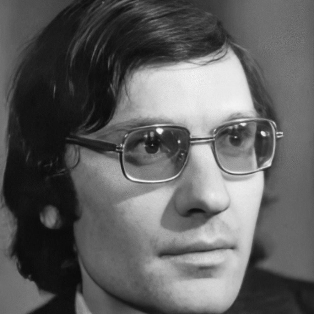 Photo of David Tukhmanov