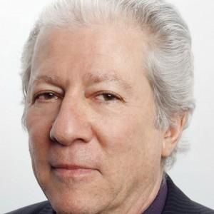 Photo of Peter Riegert