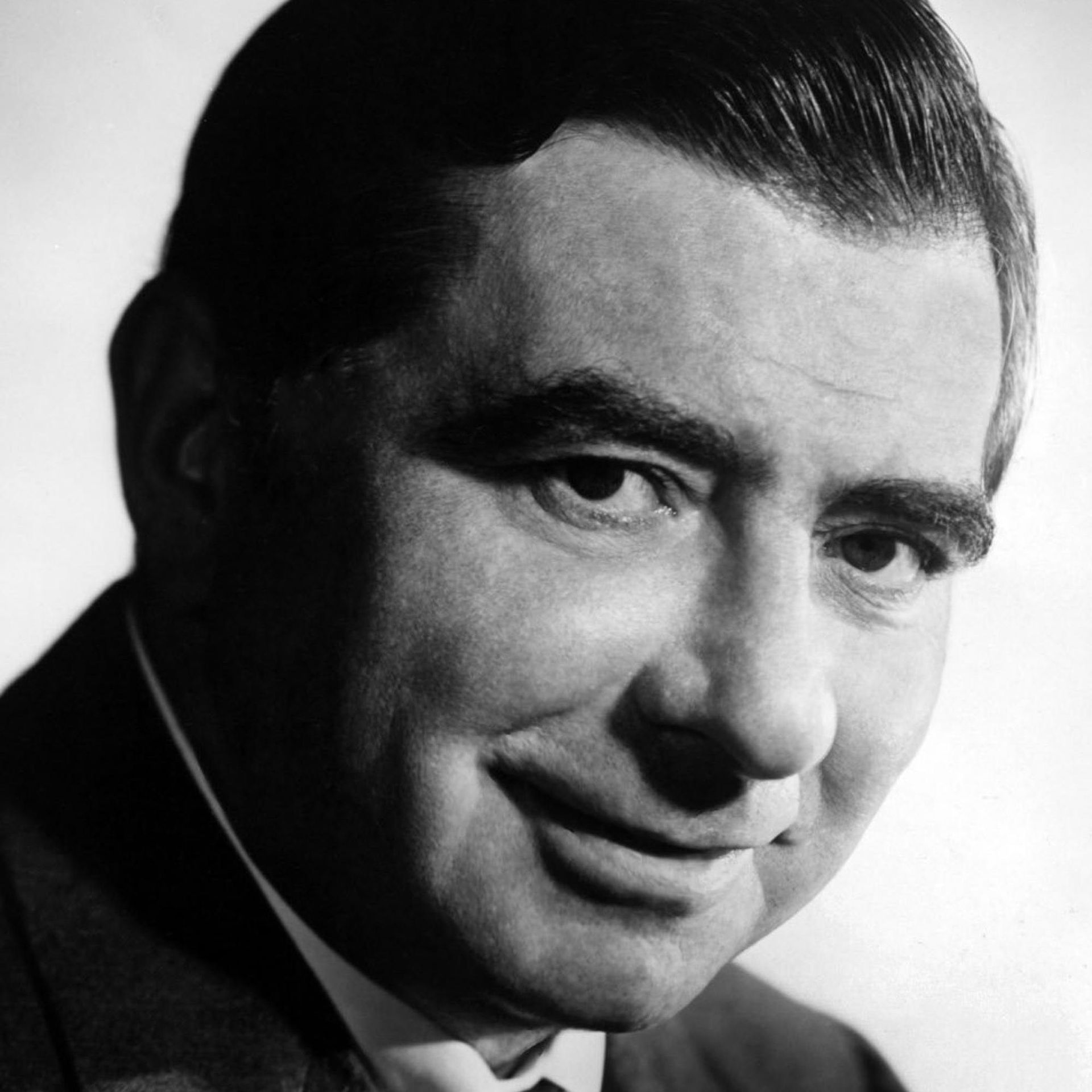 Photo of Robert Newton