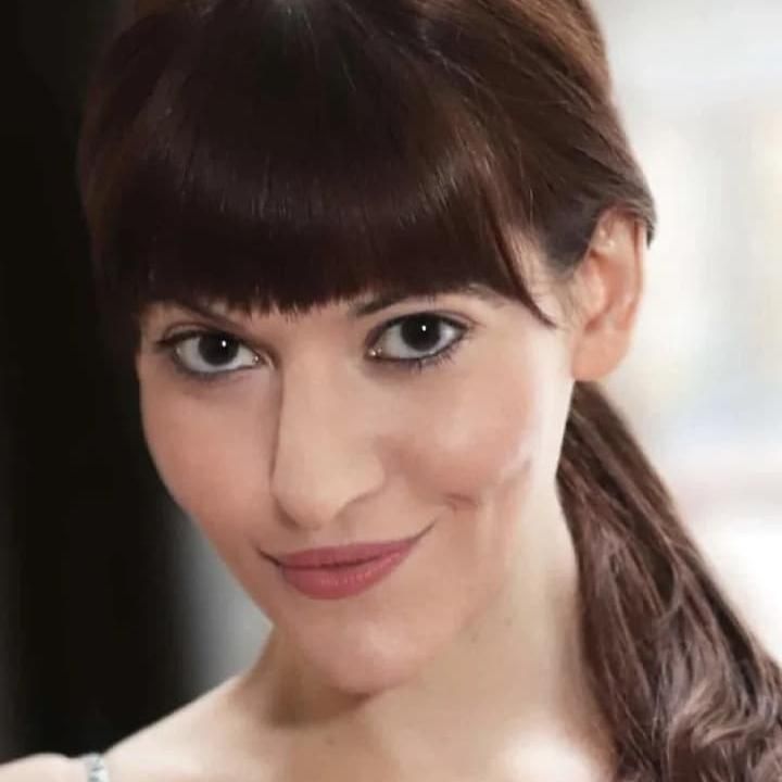 Photo of Hannah Beck