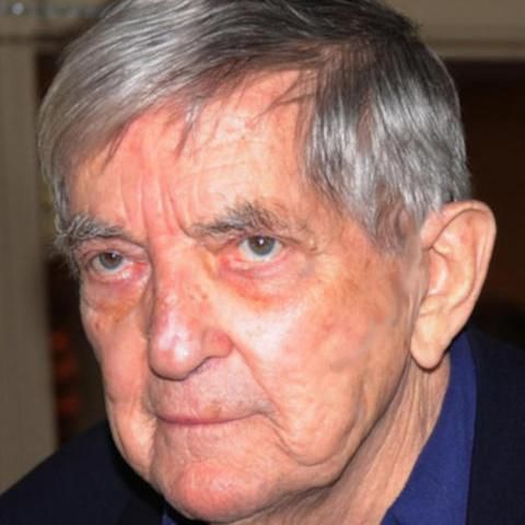 Photo of Jonathan Frid