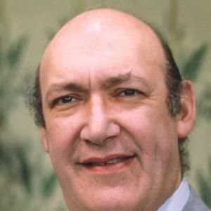 Photo of Bernard Bresslaw