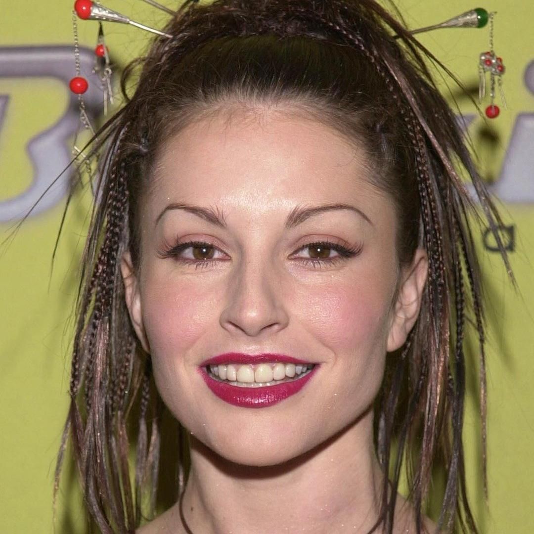 Photo of Simmone Mackinnon