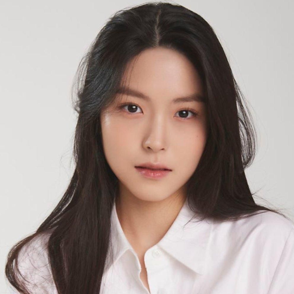 Photo of Hwang Ji-ah