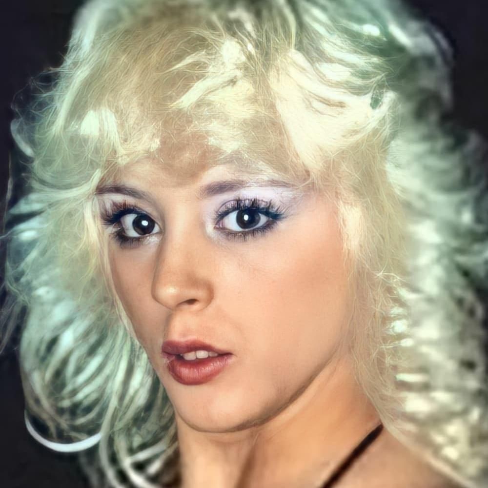 Photo of Tami Lee Curtis
