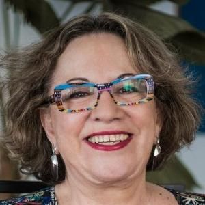 Photo of Regina Navarro Lins