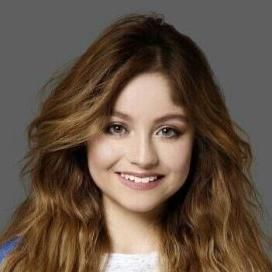 Photo of Karol Sevilla