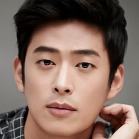 Photo of Lee Chang-wook