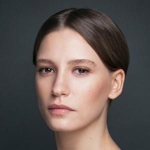 Photo of Serenay Sarıkaya