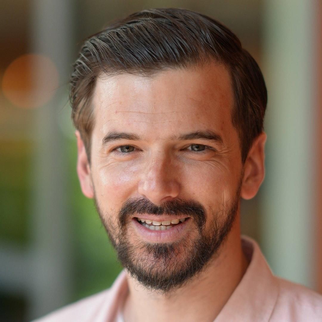 Photo of Marc-Antoine Le Bret