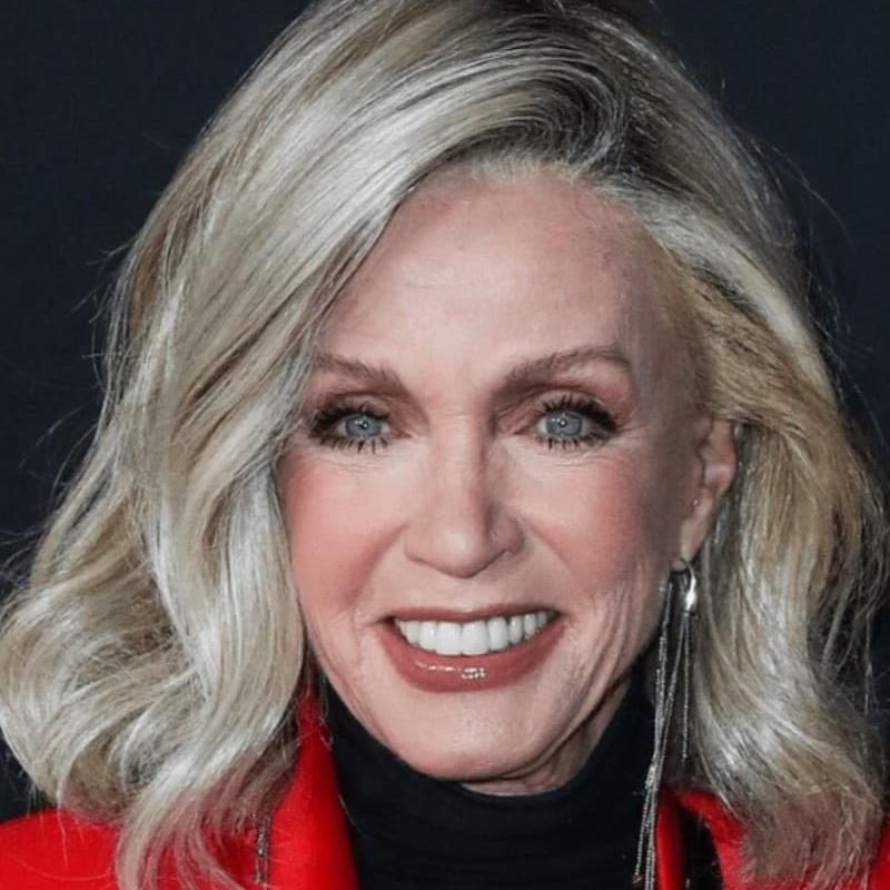 Photo of Donna Mills