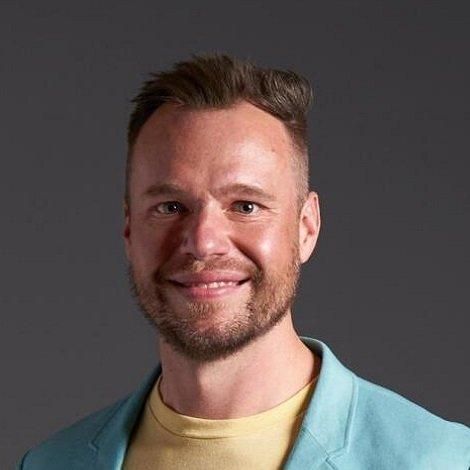 Photo of Nick Thompson