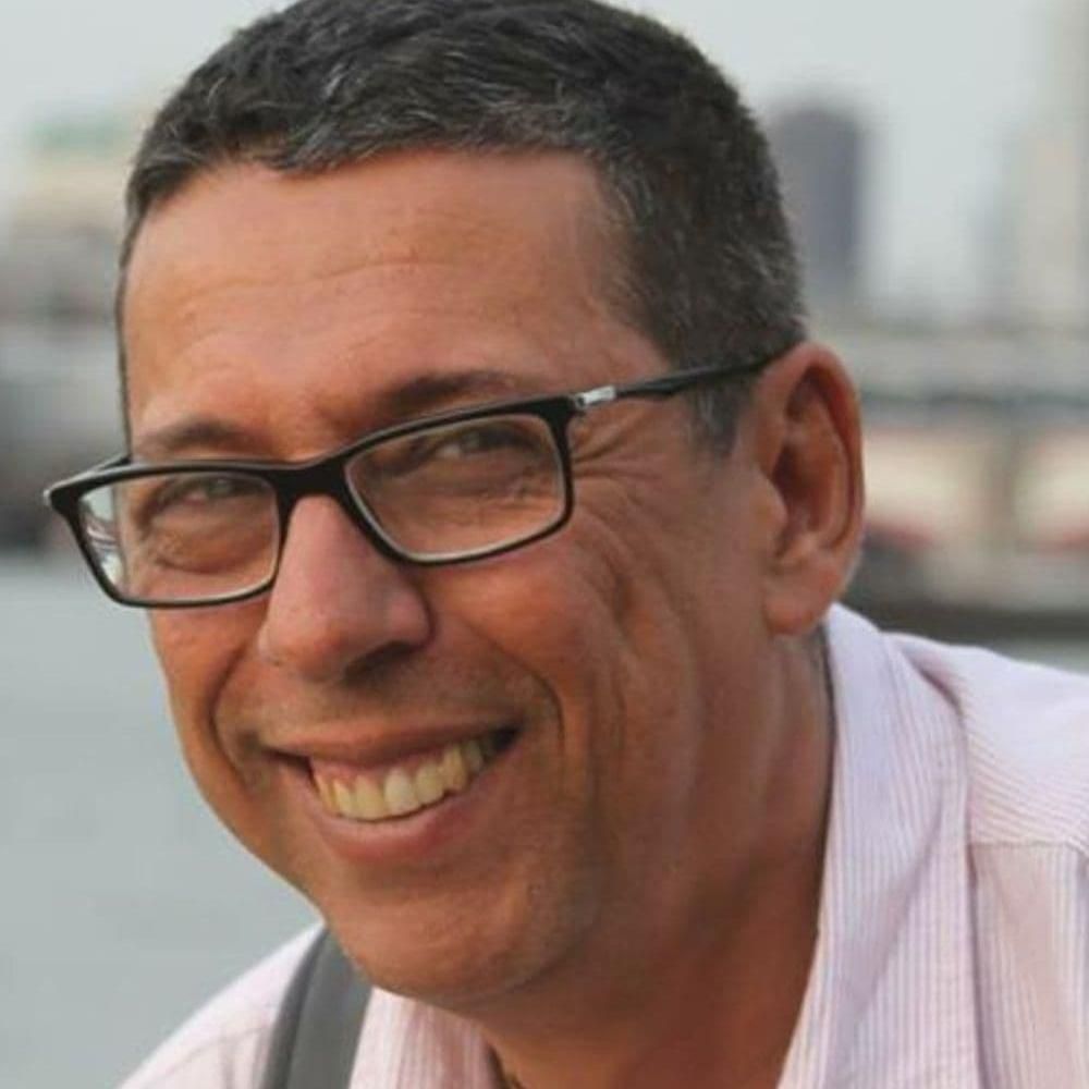 Photo of Alexandre Figueirôa