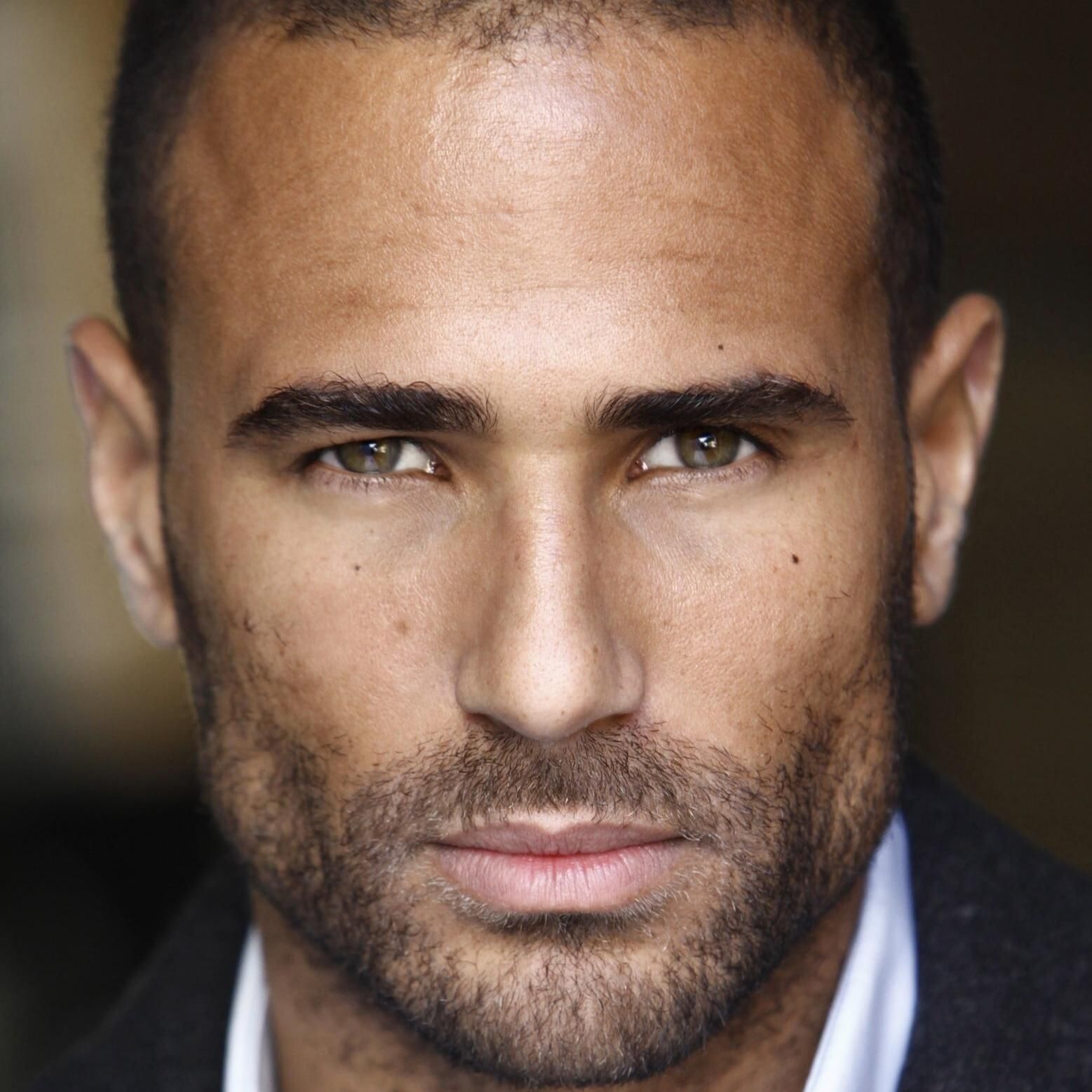 Photo of Stephen Simon