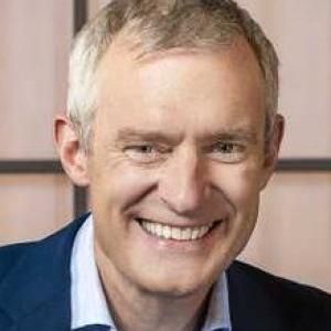 Photo of Jeremy Vine