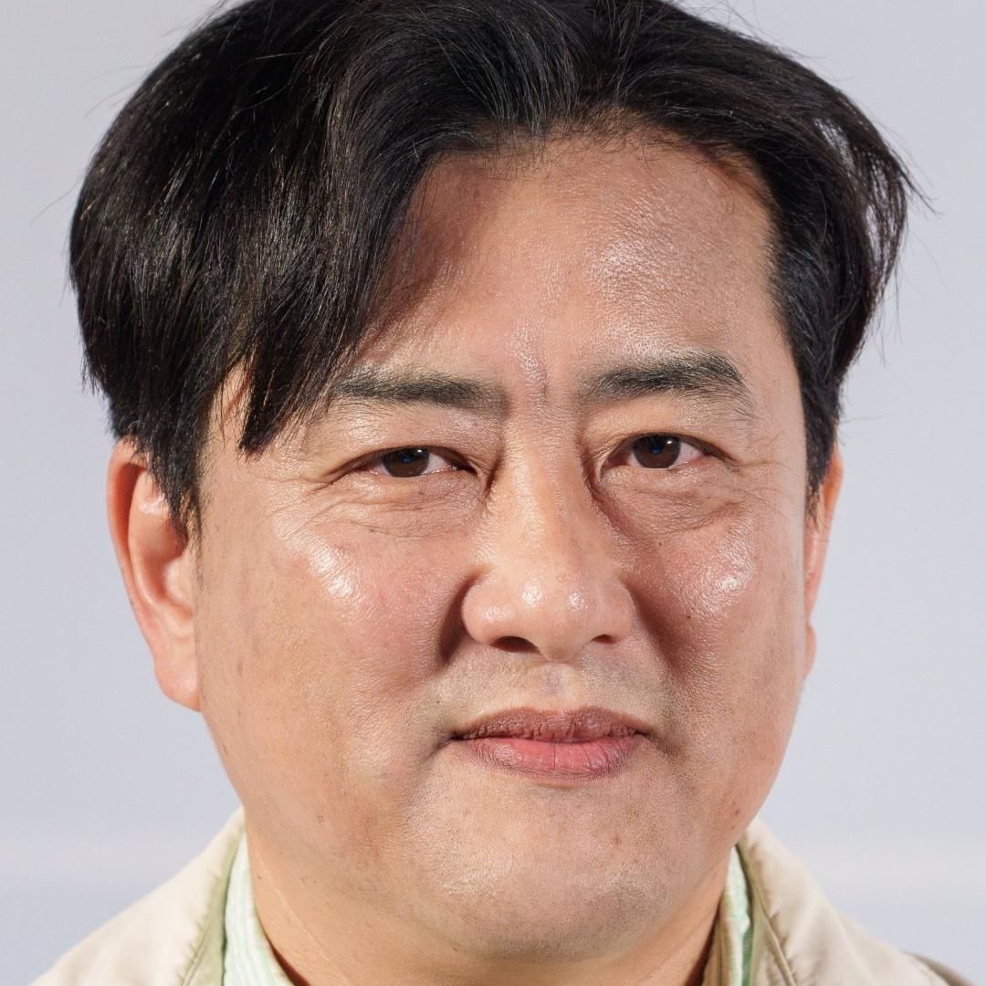 Photo of Kang Yi-kwan