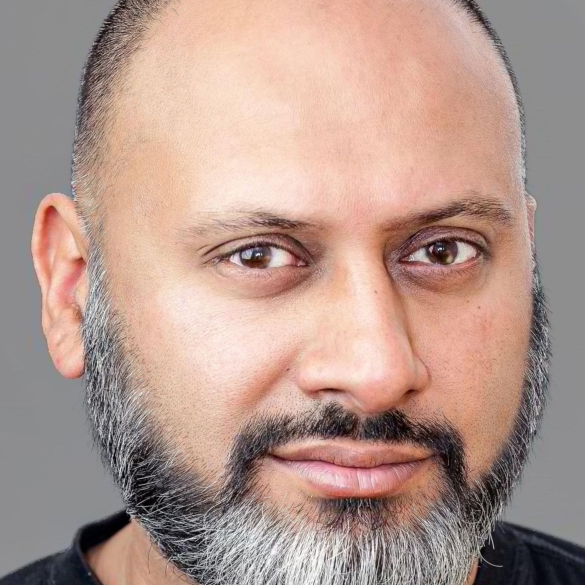 Photo of Simon Nagra