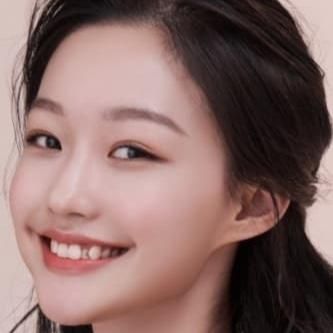 Photo of Ahn Yeon-Ji