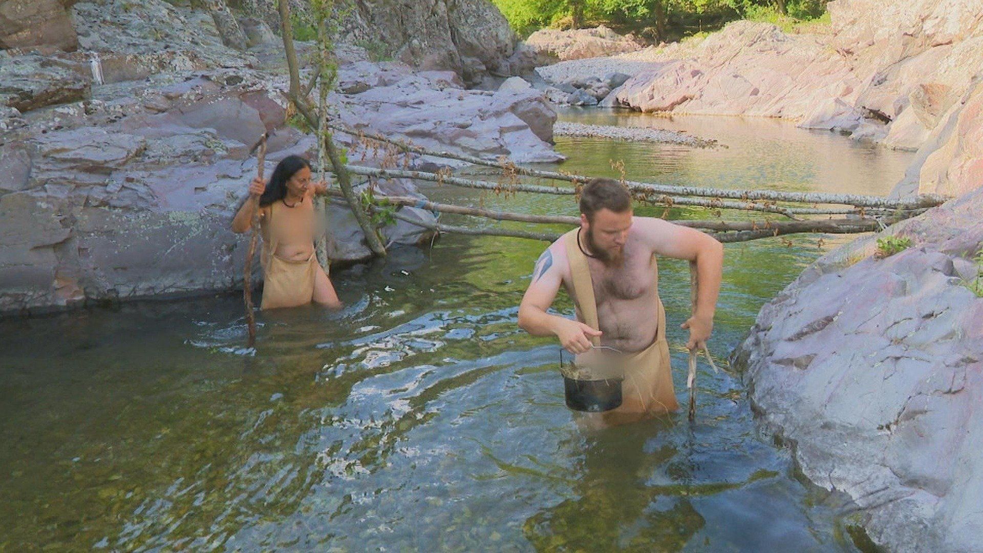 Naked and Afraid France · Season 2 Episode 8 · Episode 8 - Plex