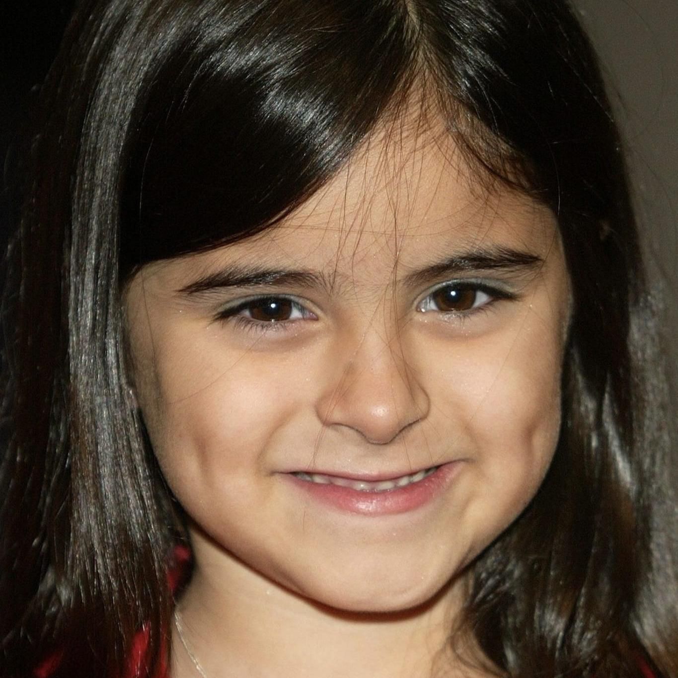 Photo of Victoria Luna