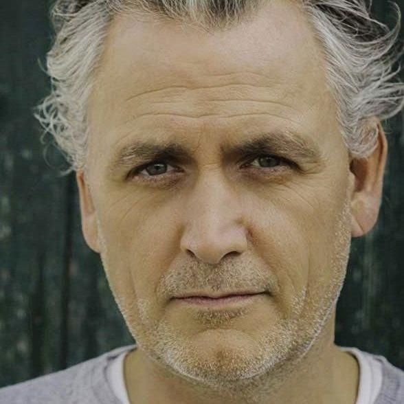 Photo of Julian Nicholson