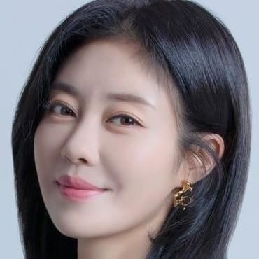 Photo of Lee Ji-hyun