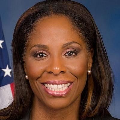 Photo of Stacey Plaskett