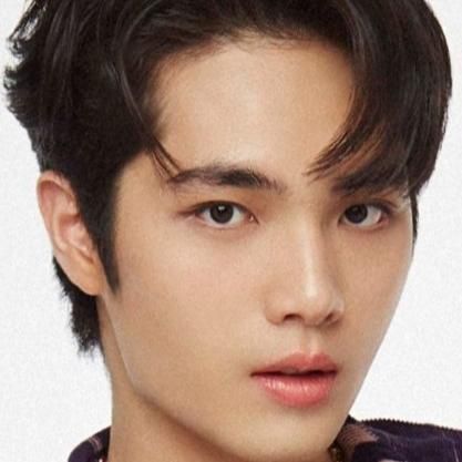 Photo of Thanawat Shinawatra