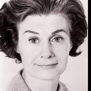 Photo of Deirdre Owens