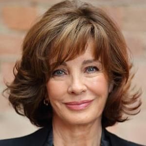 Photo of Anne Archer