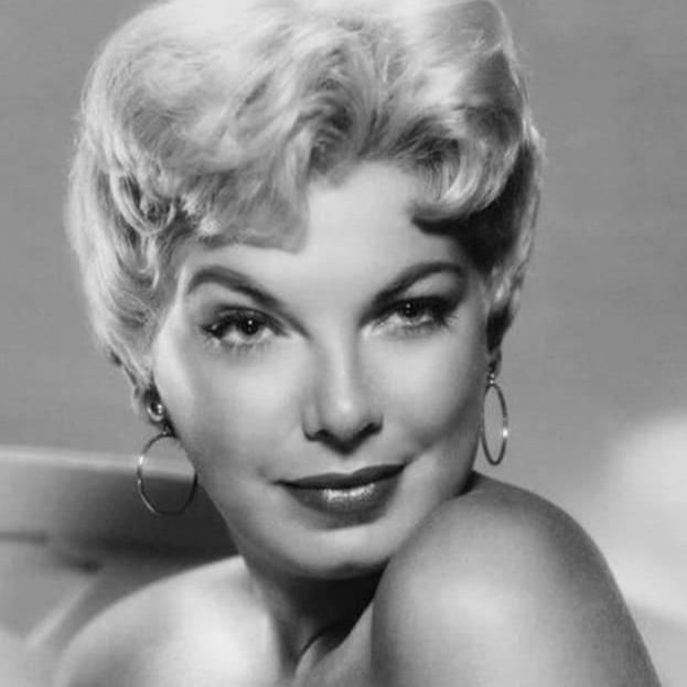 Photo of Barbara Nichols