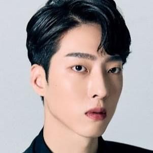 Photo of Ryu Won-woo