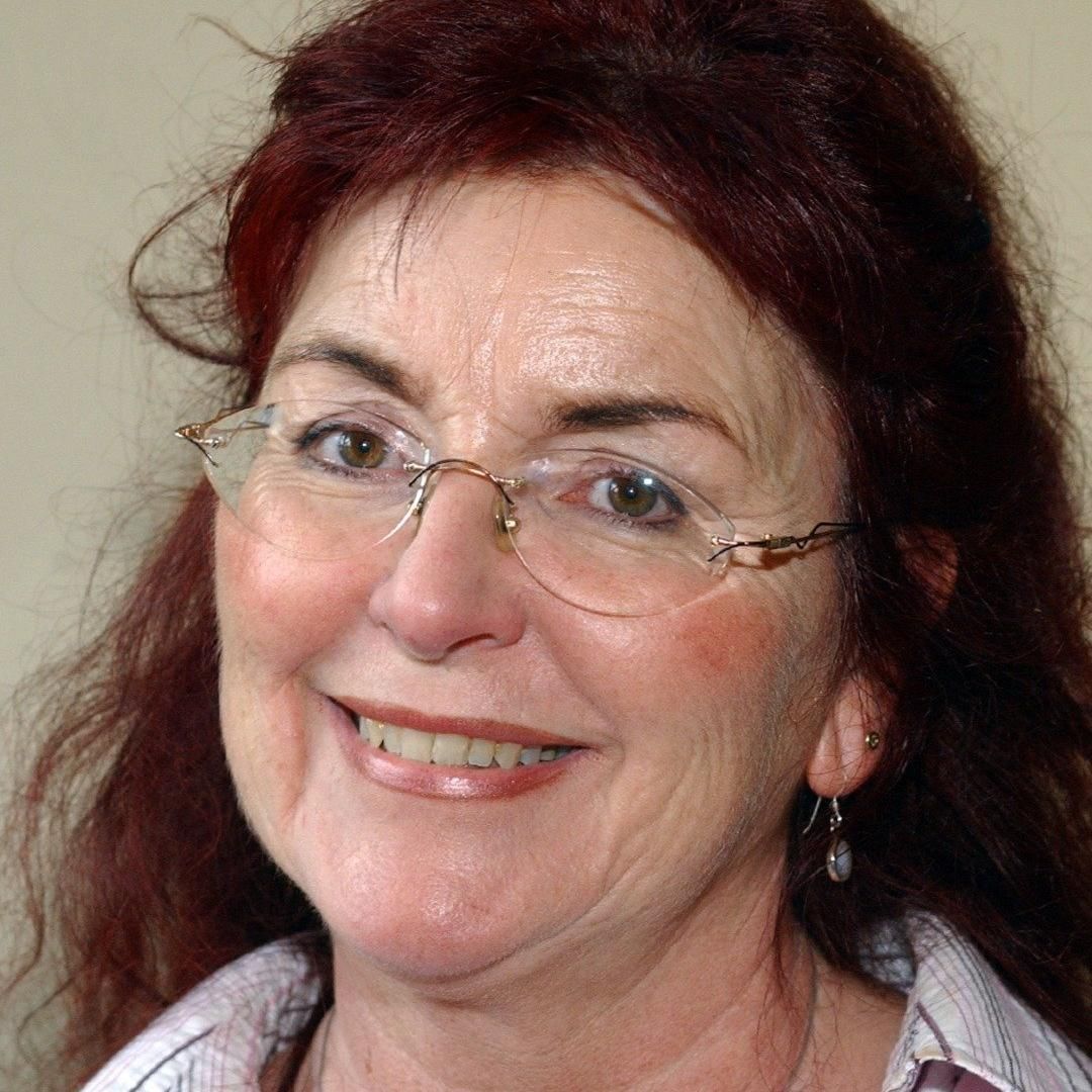 Photo of Alice Hoffmann