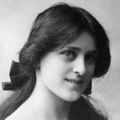 Photo of Zena Dare