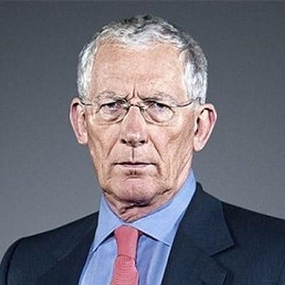 Photo of Nick Hewer