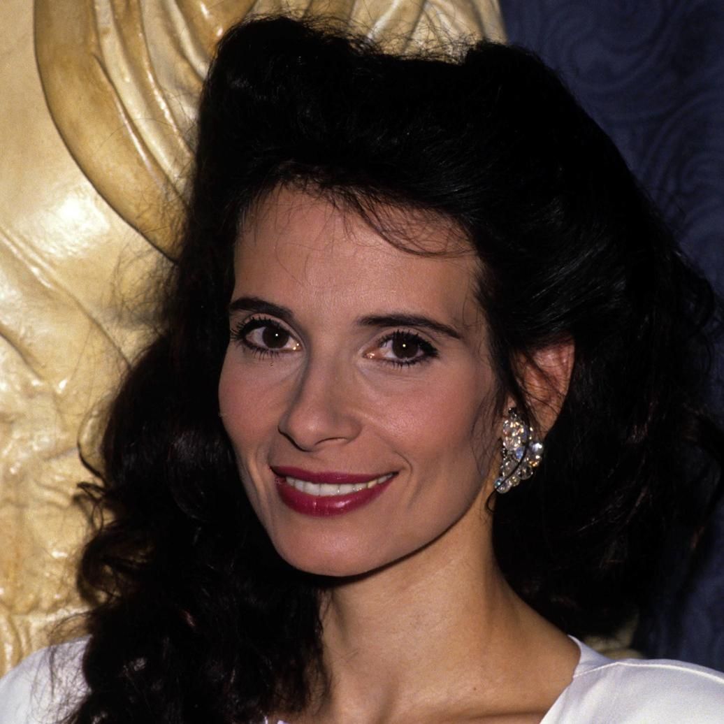 Photo of Theresa Saldana