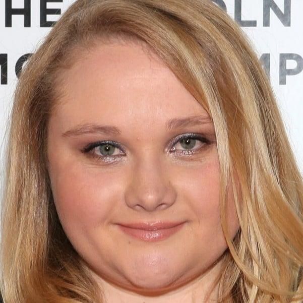 Photo of Danielle Macdonald
